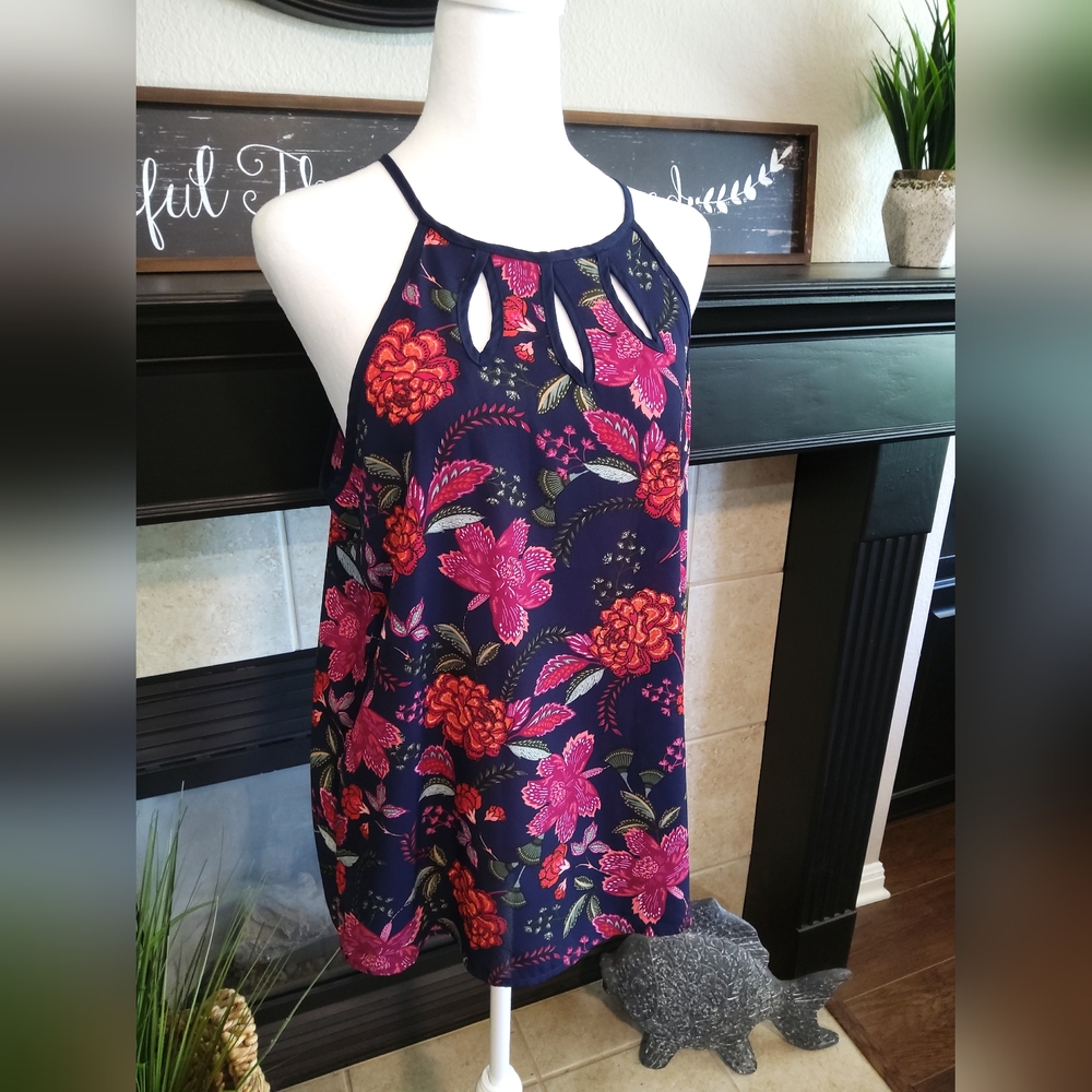 Papermoon Navy and Pink Floral Blouse - Picture 3 of 11